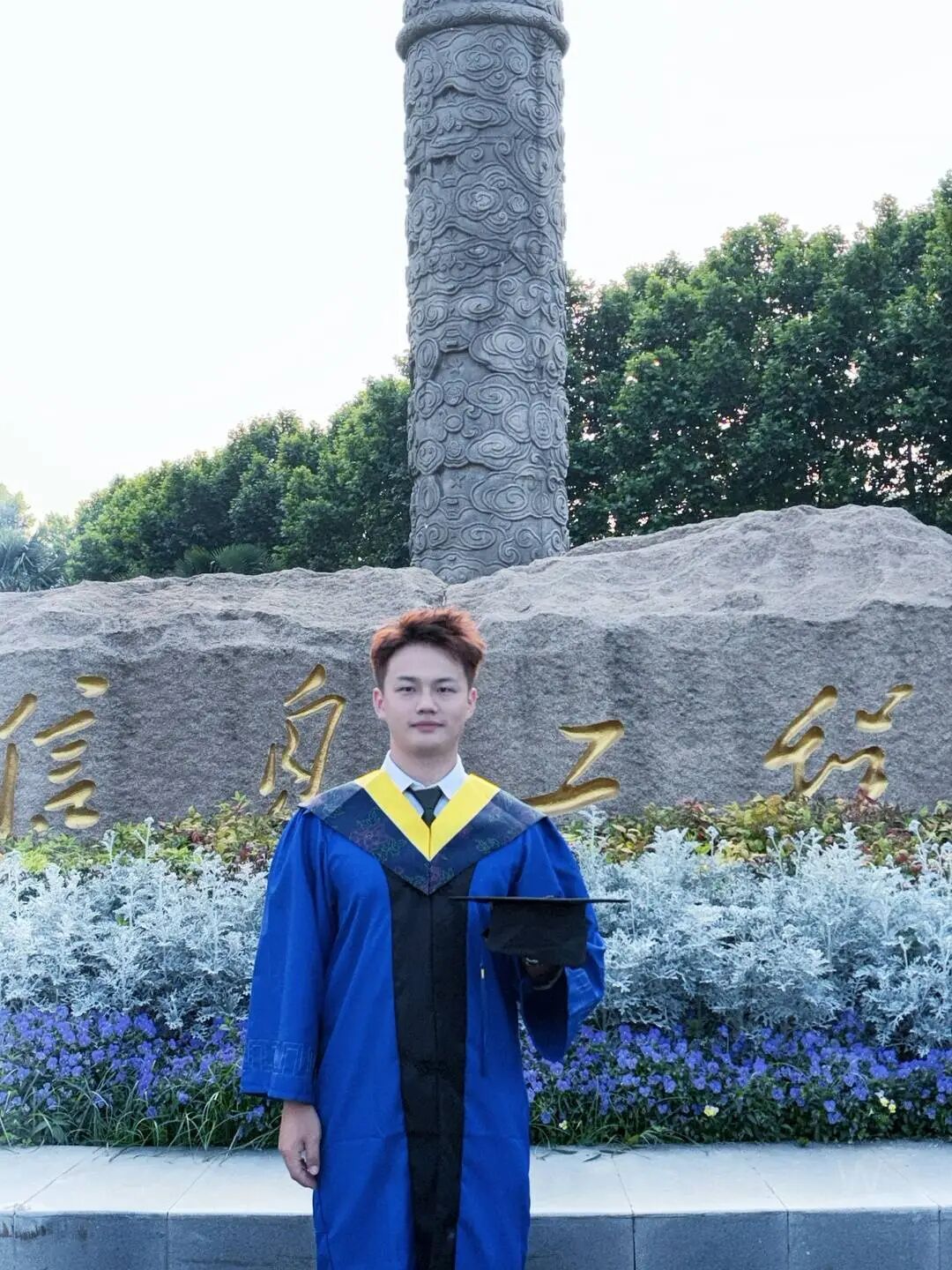 “来成都旅游，没想到跳河救了个人” 韩宇，点名表扬！