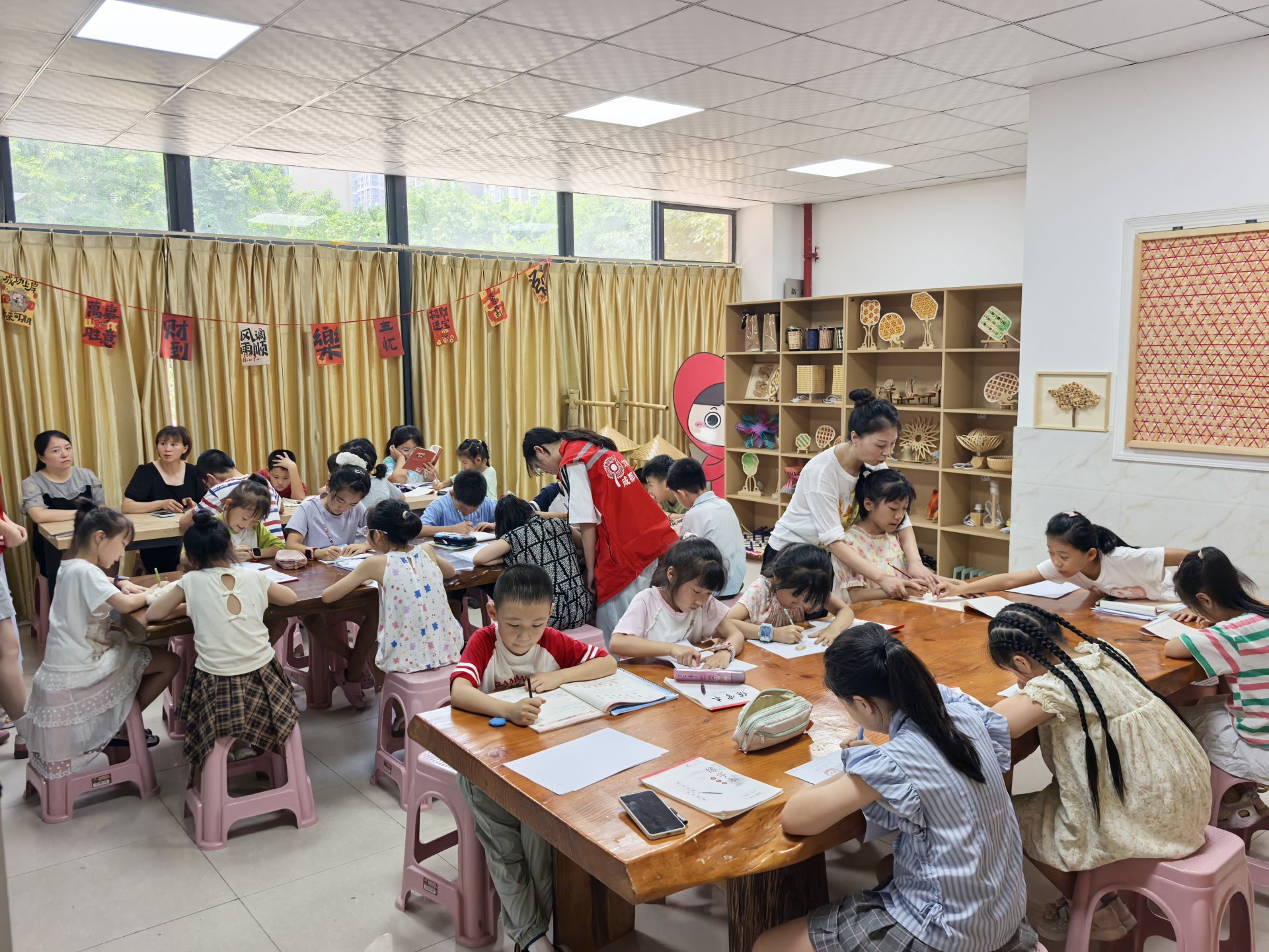拟招募1.68万余人 四川发布2026年首批暑期青少年志愿服务岗